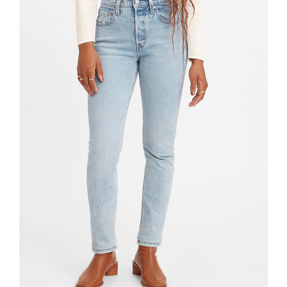Levi’s 501s light wash denim, size 27